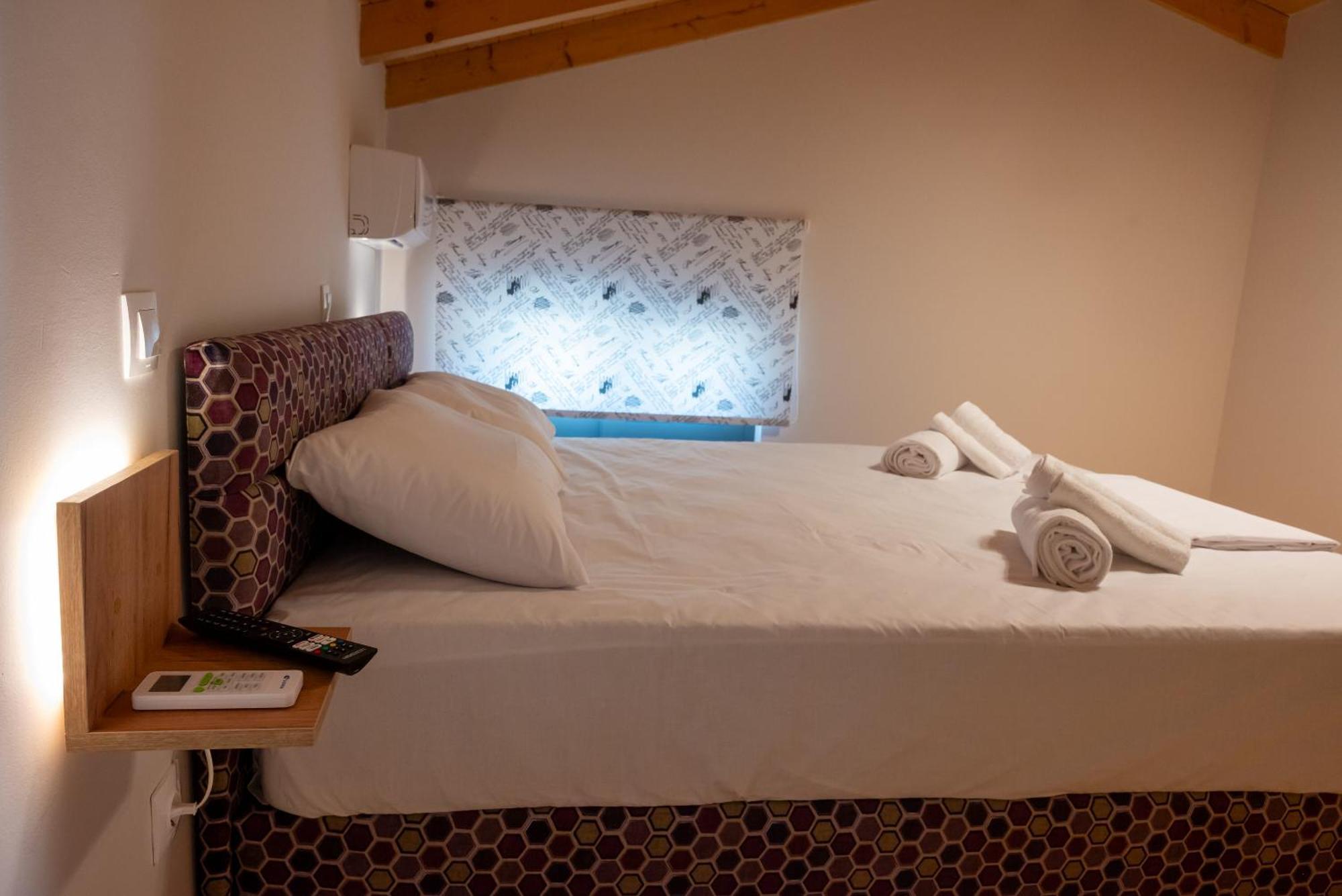 Paradise Apartments Artemida Ngoại thất bức ảnh