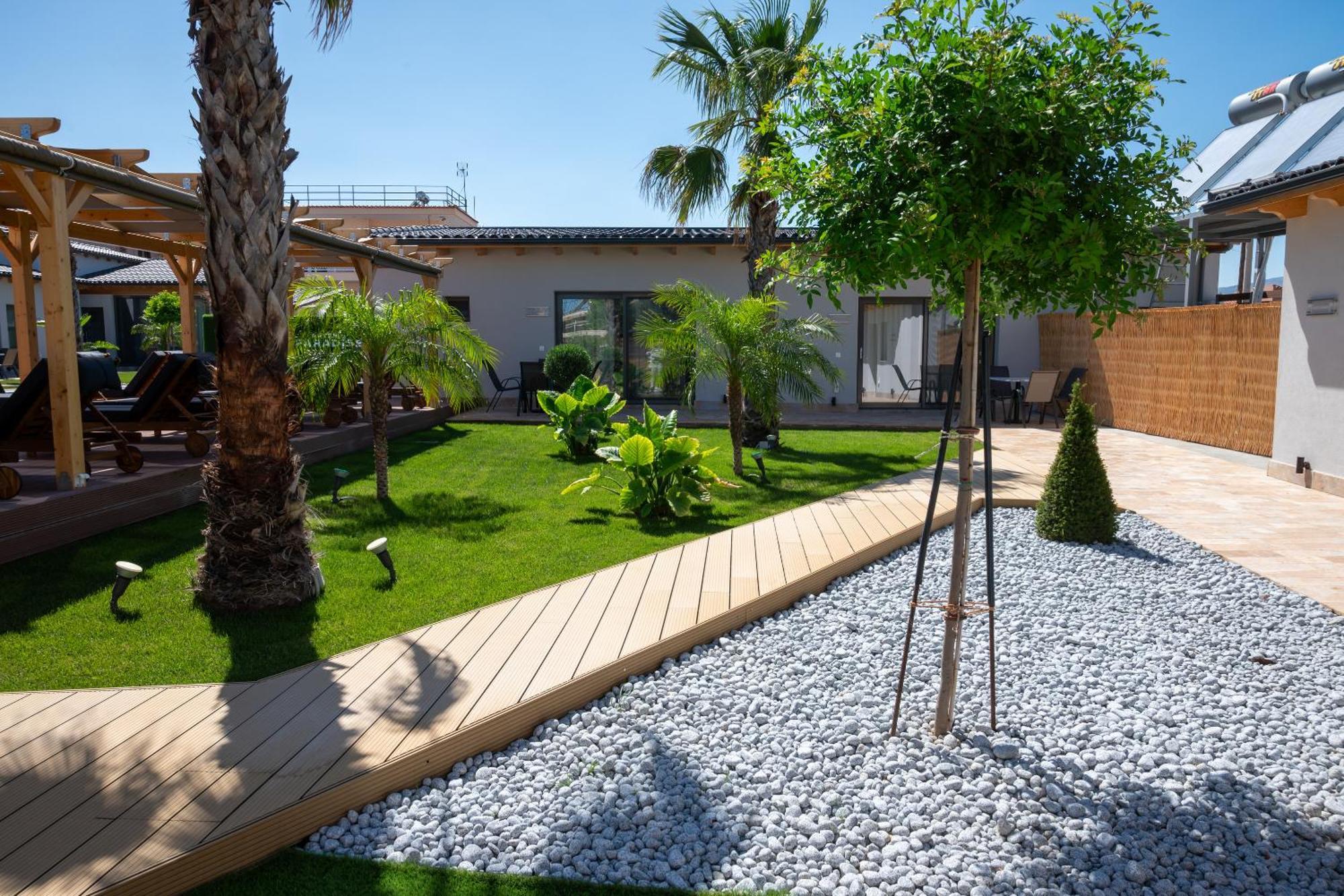 Paradise Apartments Artemida Ngoại thất bức ảnh